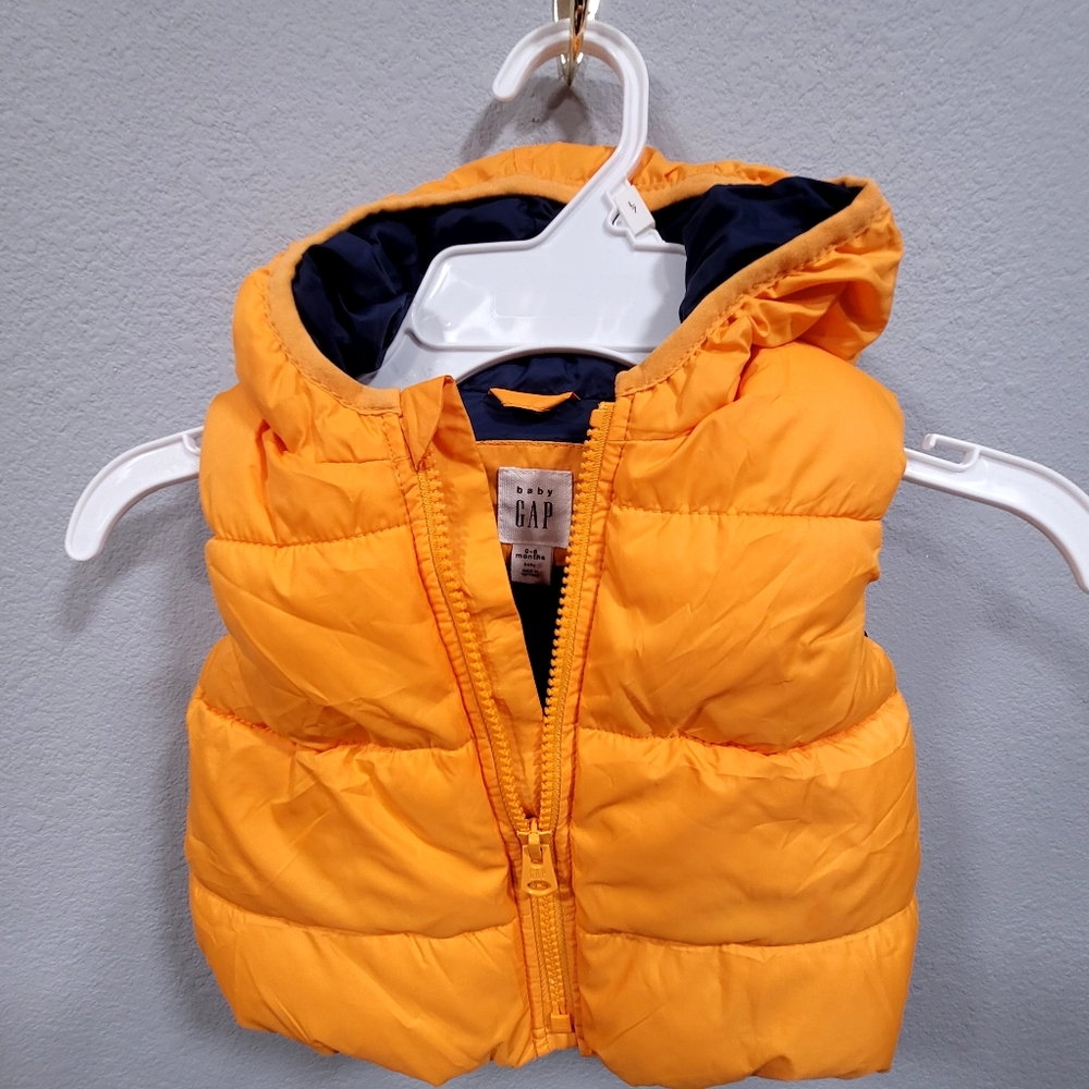 Baby Gap Unisex Cozy Hooded Puffer Vest 3-9 Months Hi-Visibility Orange